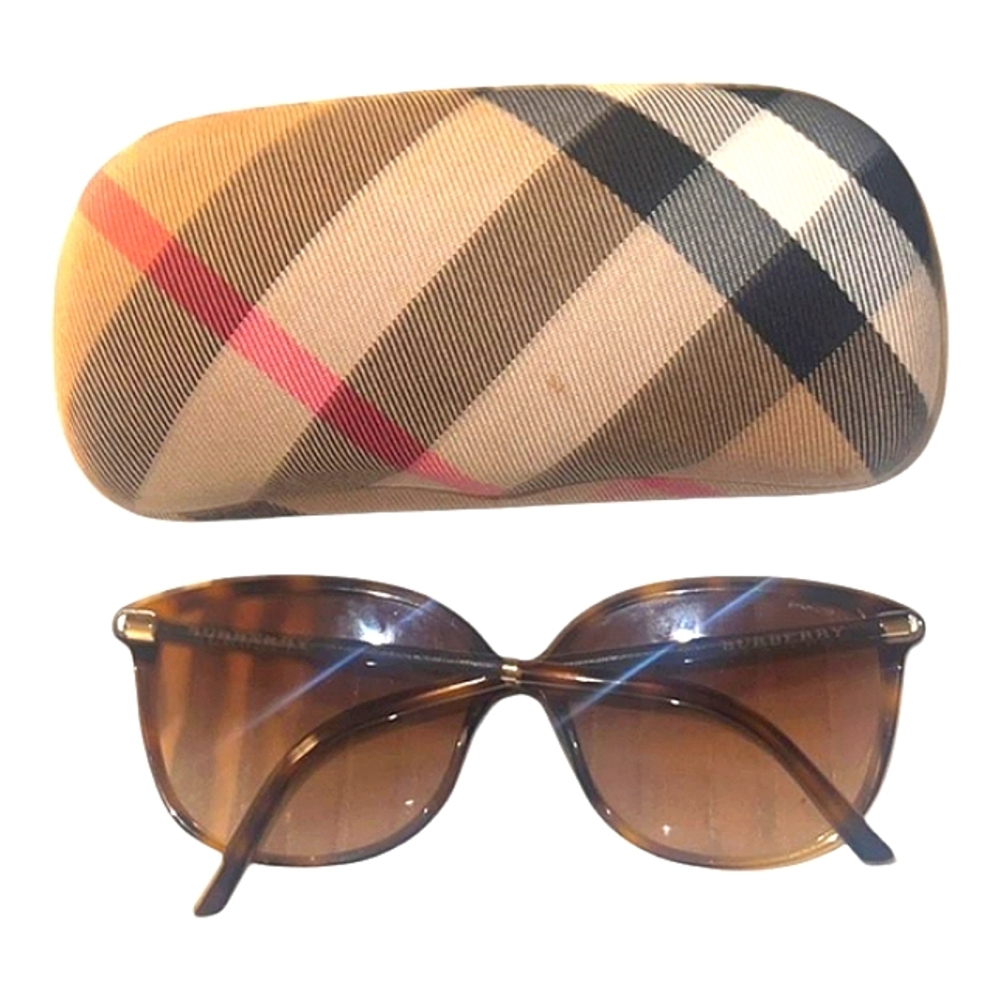 Burberry Brown Authenic Oversized Sunglasses w Gradient Lenses & Burberry Case - Picture 2 of 5